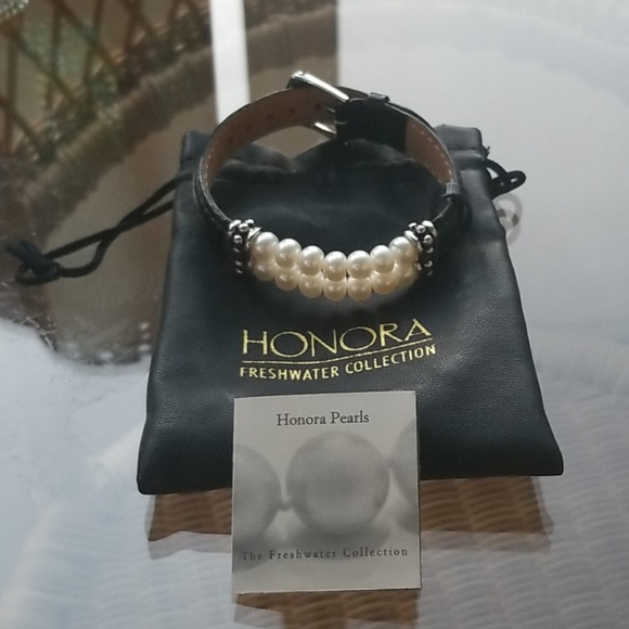 Honora Jewelry - Honora pearl leather bracelet